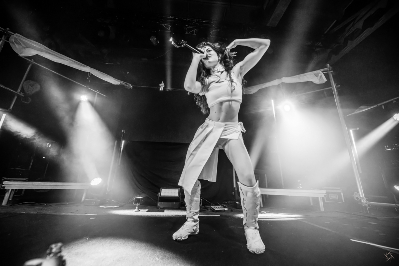 FOTO REPORTAŽAS | Europos šalis „Eurovizijoje“ pakerėjęs duetas „Abor & Tynna“ koncertavo Lietuvoje