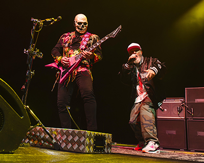 „Gorillaz“ ir „Limp Bizkit“ birželį atvyksta į „Rock for People“!